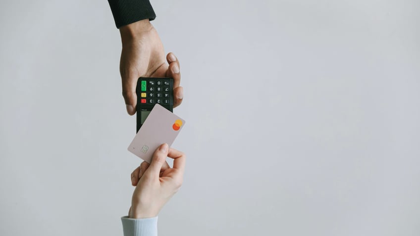 7 Tips to Rapidly Improve Your Business Credit Score