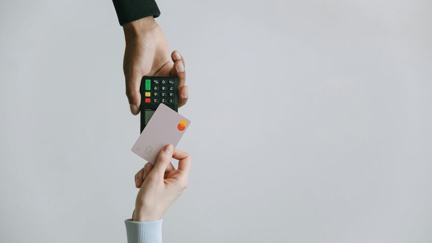 Using Loans to Improve Business Credit Scores