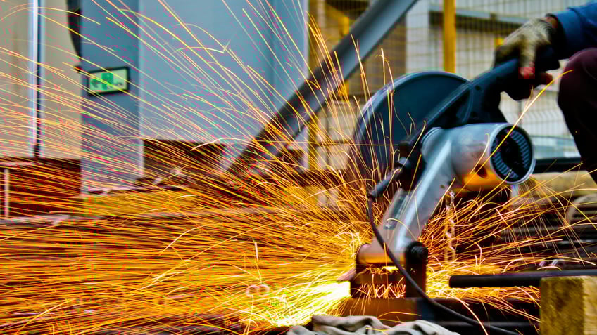 Equipment Financing 101: How It Works and Who Should Use It