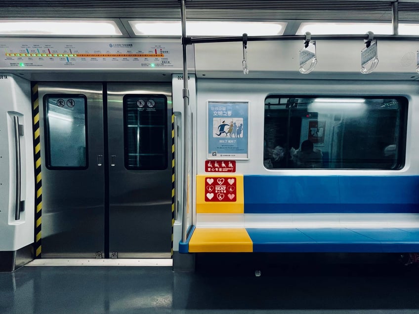 Rail Car Service Equipment Financing & Leasing: A Comprehensive Guide