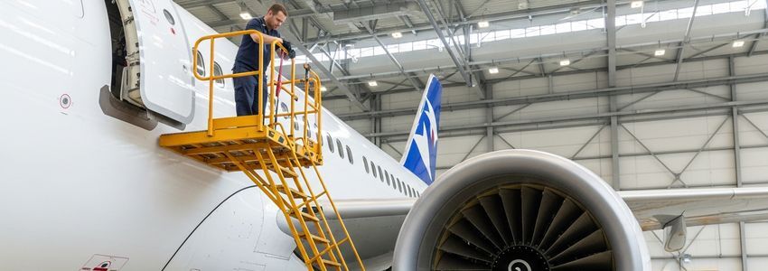 Aircraft Maintenance Business Loans: The Complete Financing Guide for Aircraft Maintenance Business Owners