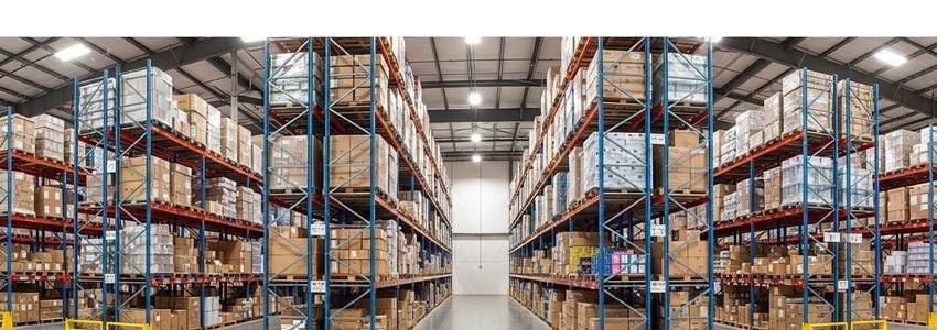 Industrial pallet racking systems in a modern warehouse facility