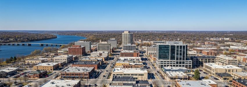 Small Business Loans in Green Bay, Wisconsin: The Complete 2026 Guide for Entrepreneurs