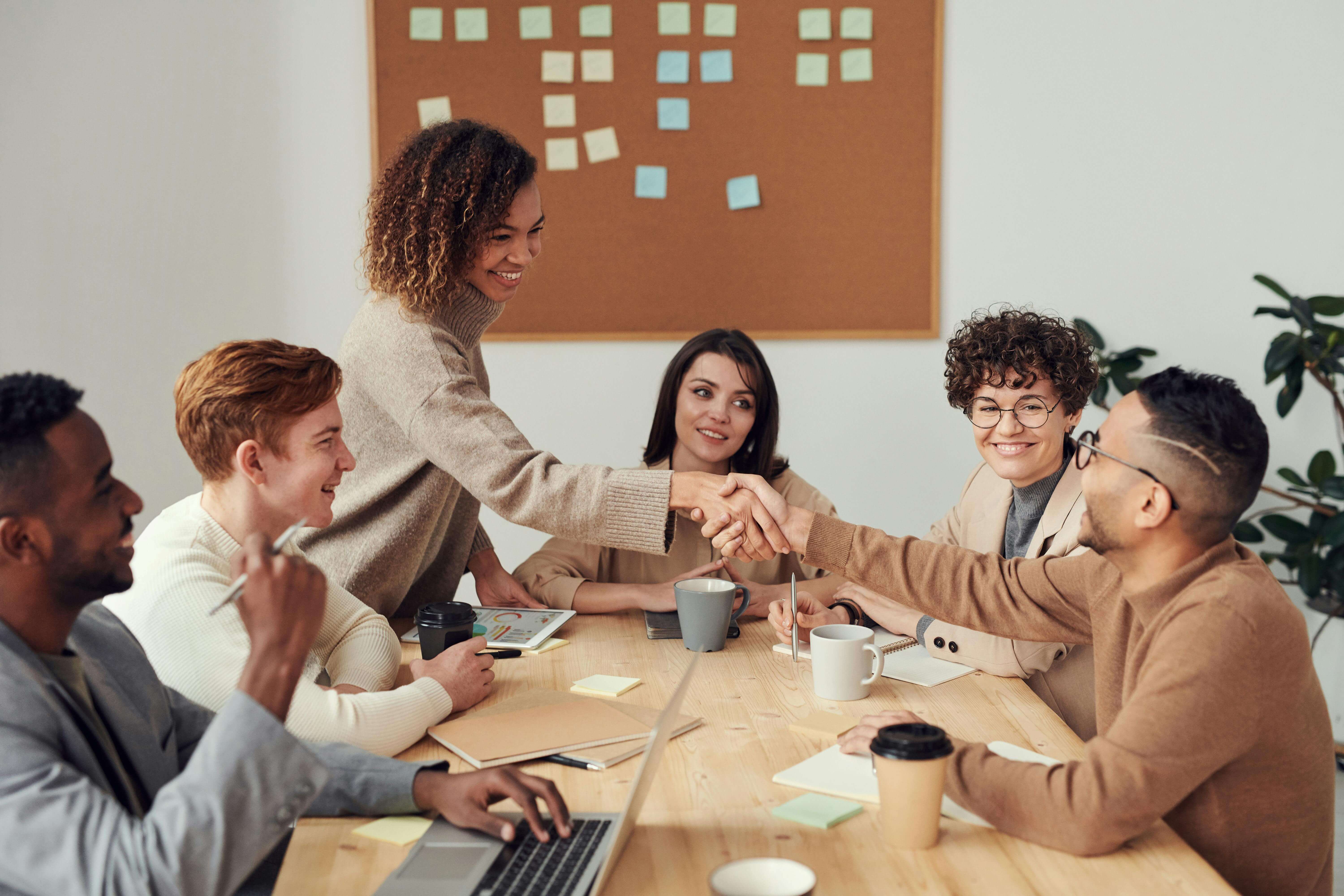 When to Use Friends and Family Funding vs Loans
