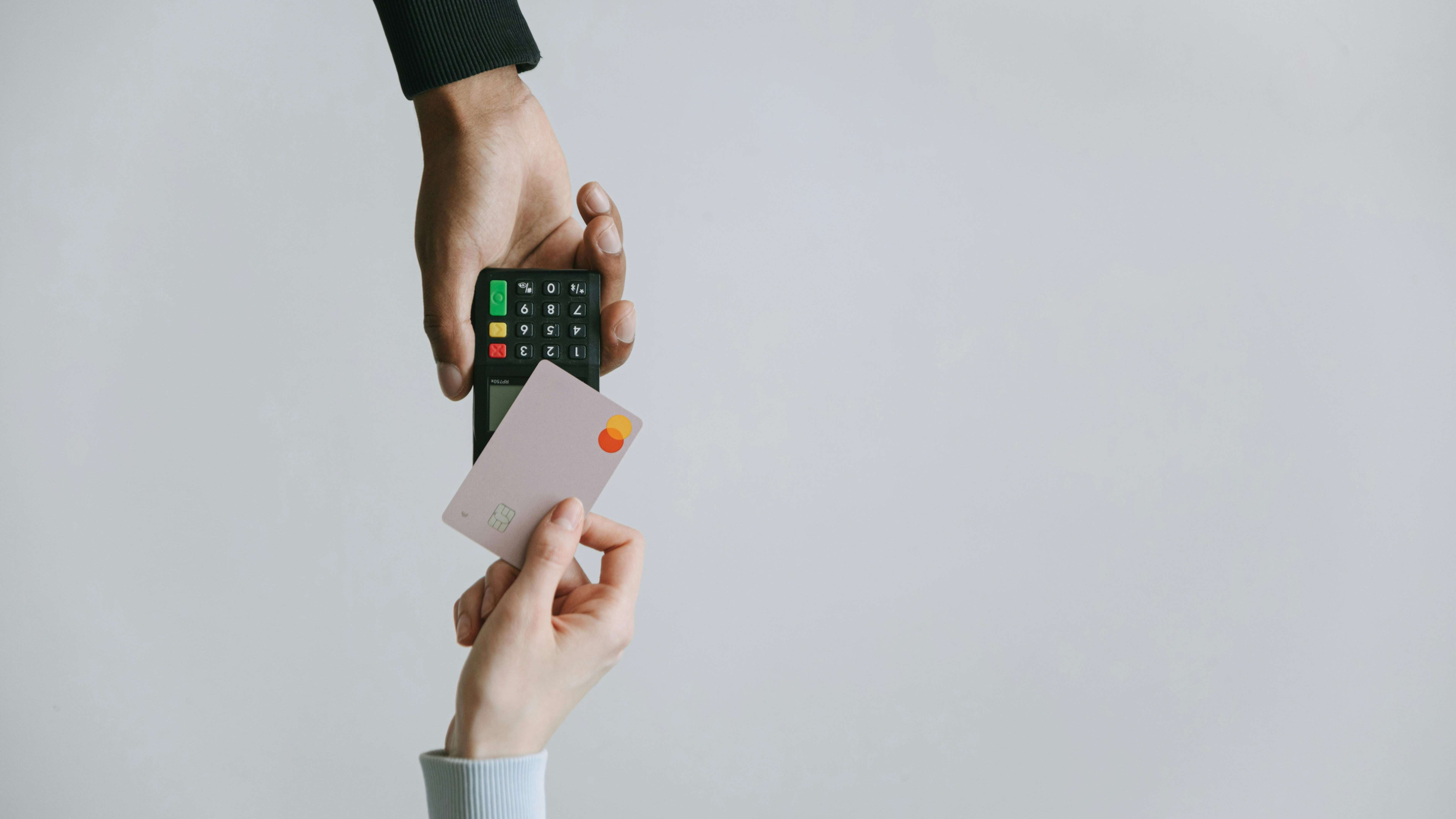 7 Tips to Rapidly Improve Your Business Credit Score