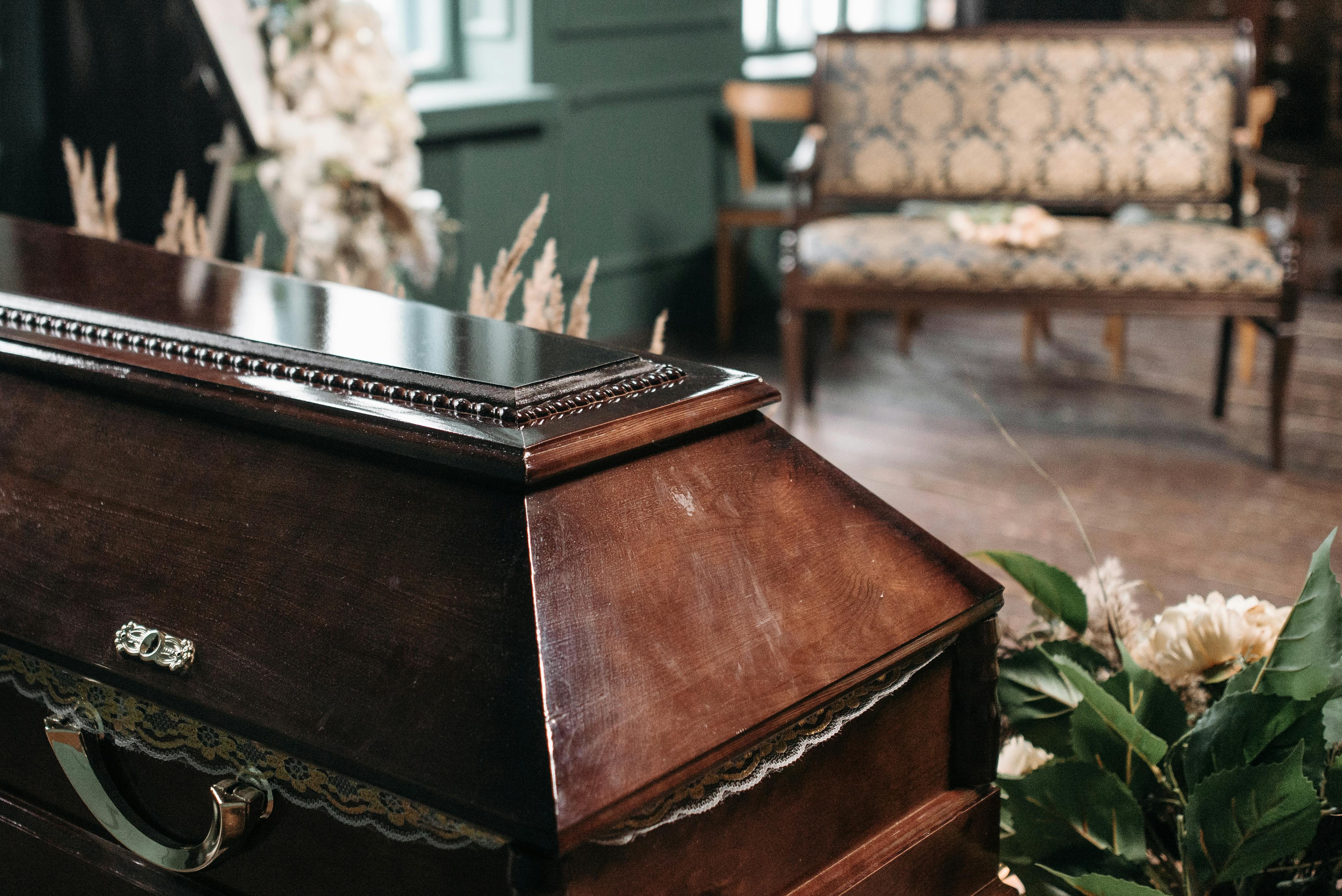Funeral Equipment Financing & Leasing: Helping Funeral Homes Serve with Dignity