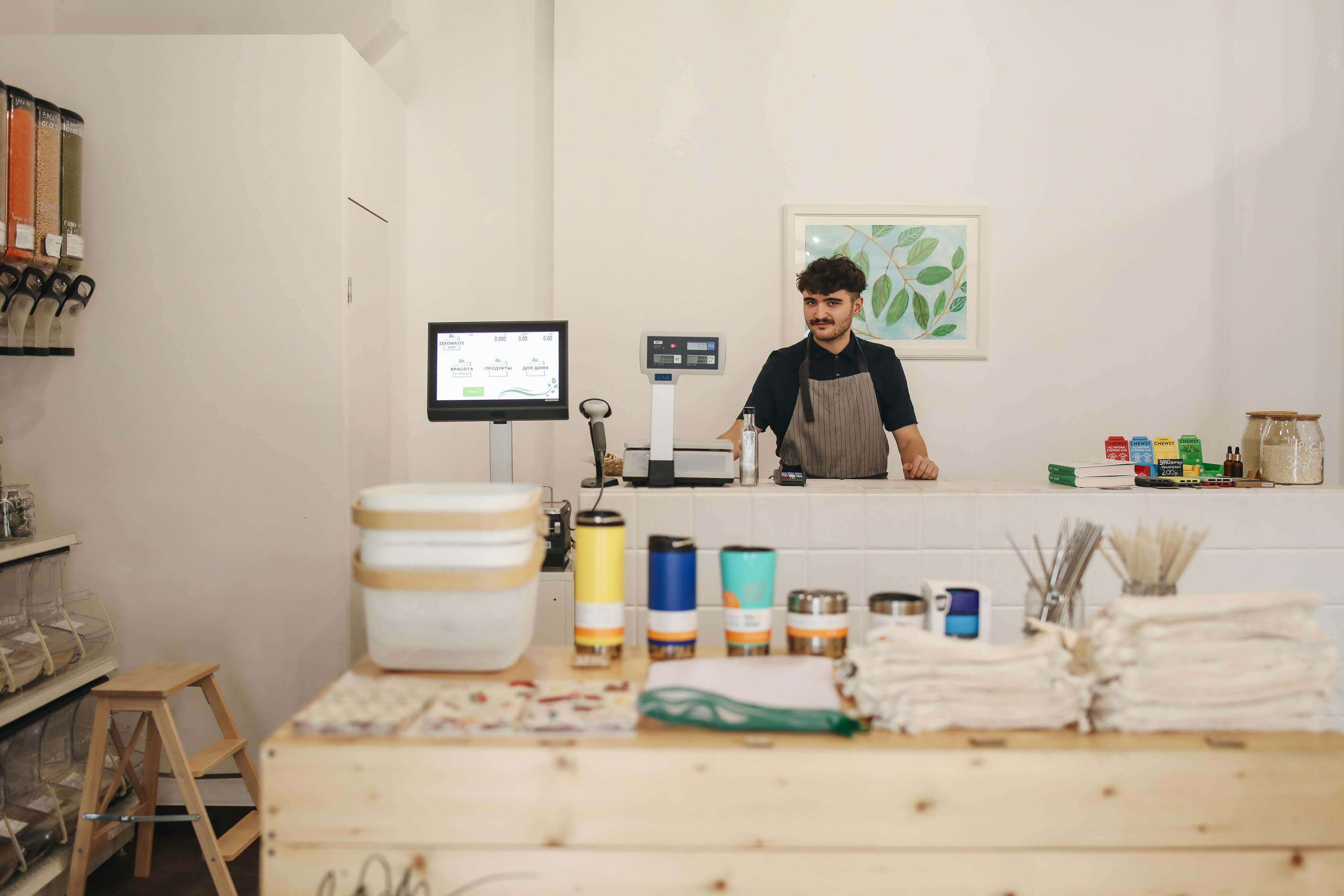 Business Loans vs Venture Capital: Choosing the Right Funding for Growth